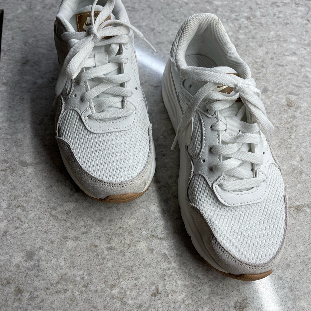 Nike Women's White and Tan Sneakers